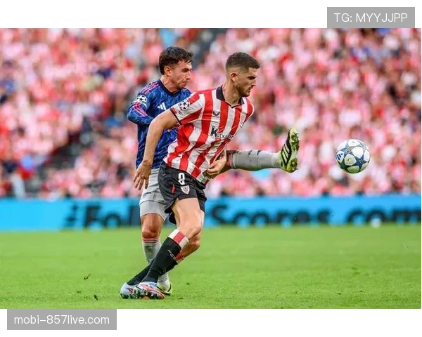 巴萨高位压迫体系持续施压 前场逼抢成功限制对手出球 巴萨高位压迫体系持续施压 前场逼抢成功限制对手出球